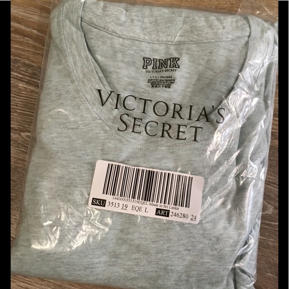 💕VS PINK LIGHT BLUE LOGO CAMPUS TEE LONG SLEEVE - Picture 6 of 6